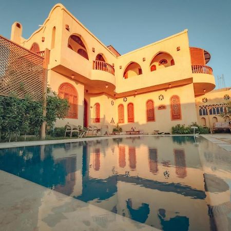 Tunis Palace - Fayoum Екстериор снимка