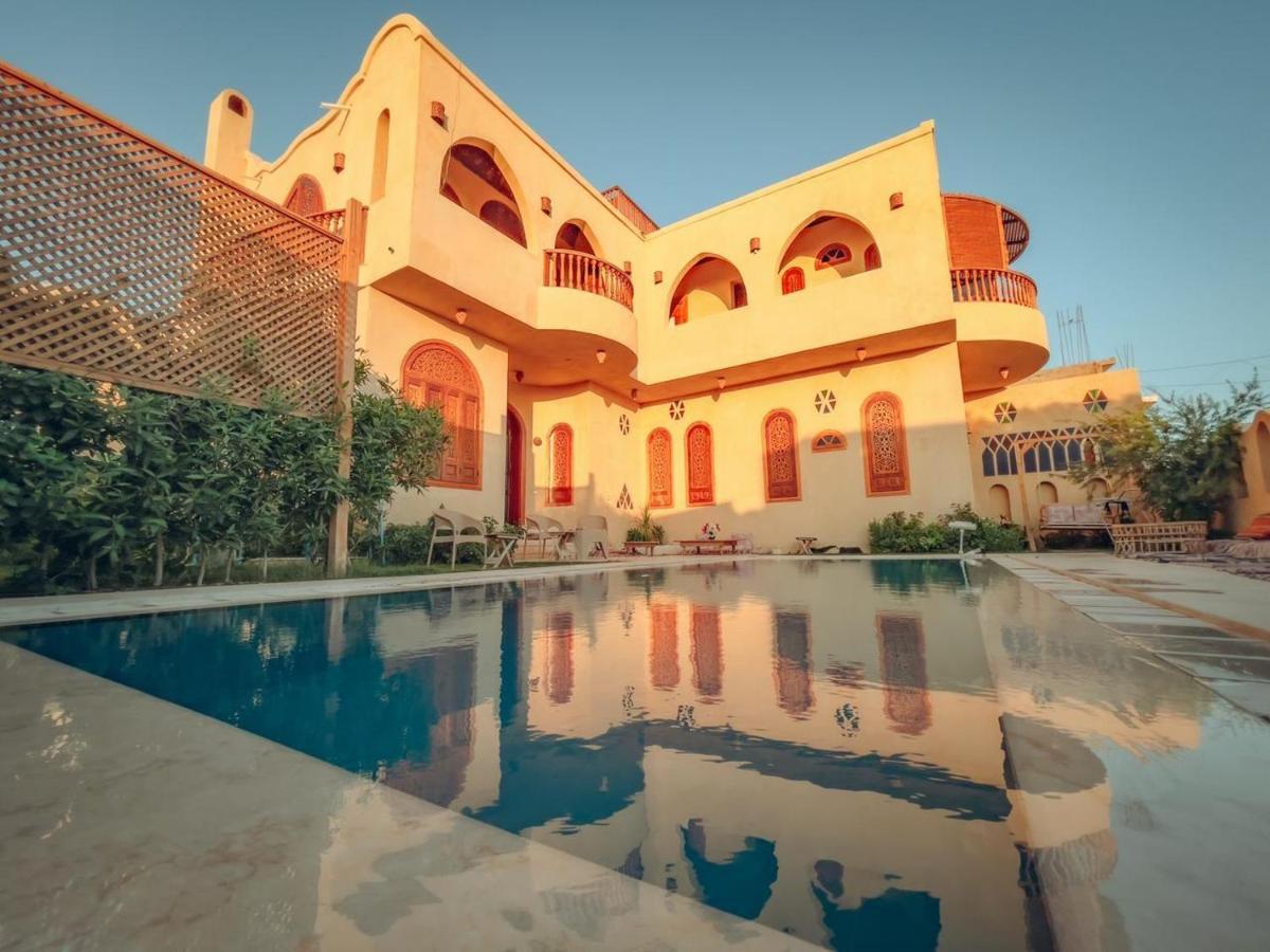 Tunis Palace - Fayoum Екстериор снимка